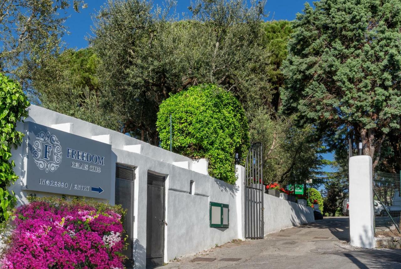 Hotel & Spa Relais Freedom Club Massa Lubrense Esterno foto